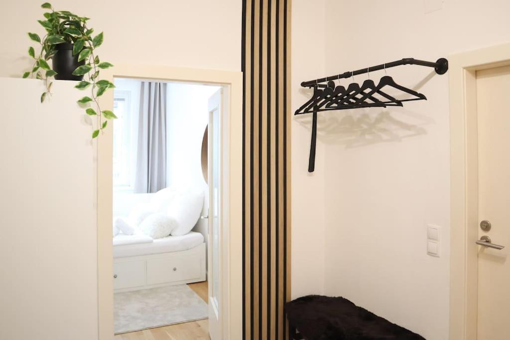 Charming, Modern & Spacious Vienna