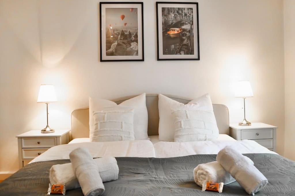 Charming, Modern & Spacious Vienna