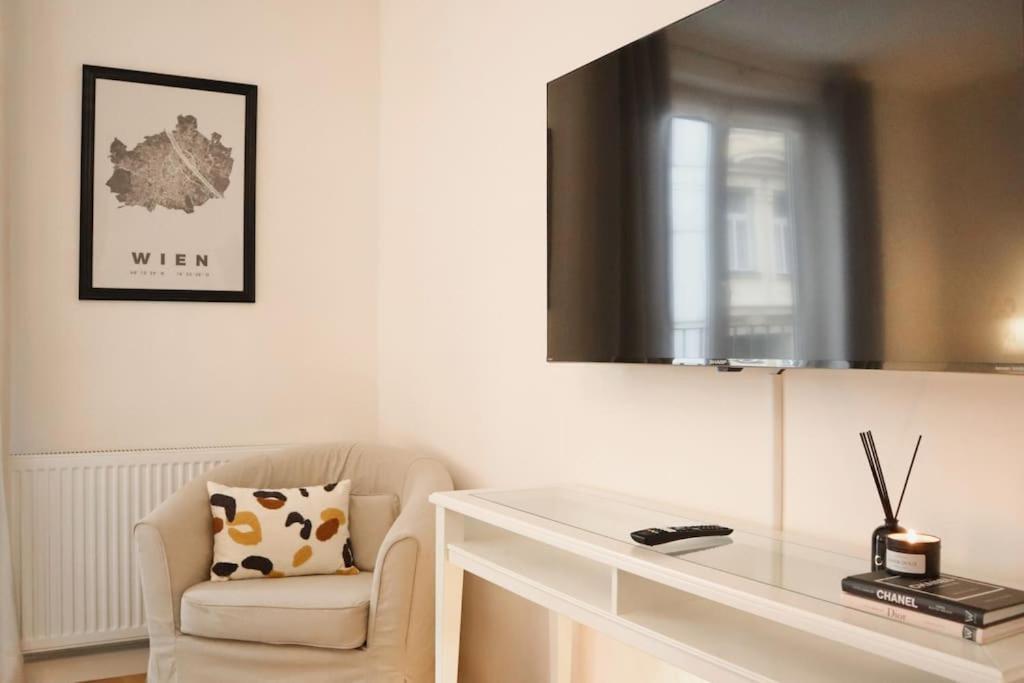 Apartment Charming, Modern & Spacious Vienna