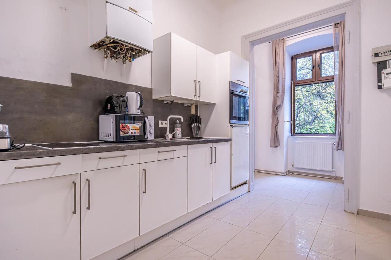 Stadthalle Oasis: Stylish 3br In Apartment *