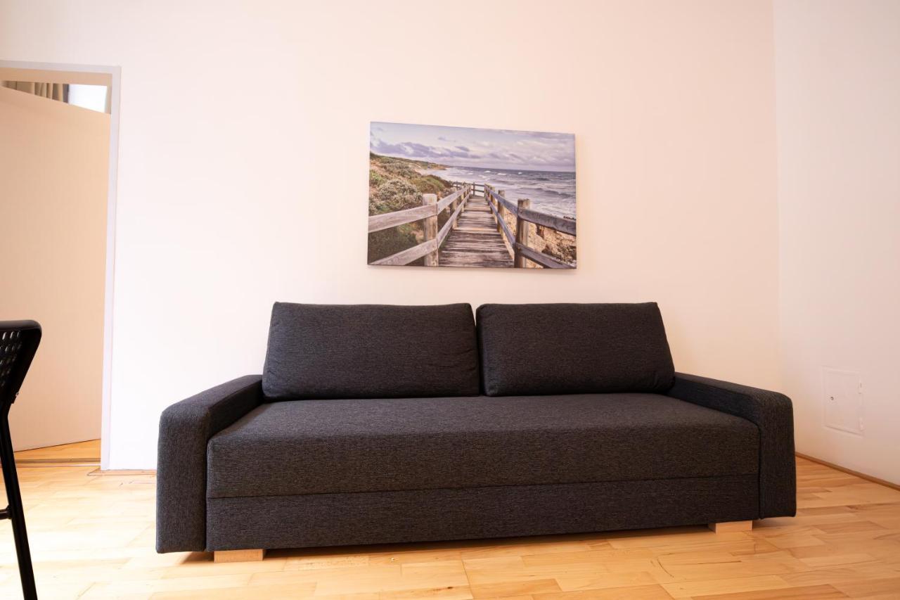Stadthalle Oasis: Stylish 3br In Apartment *