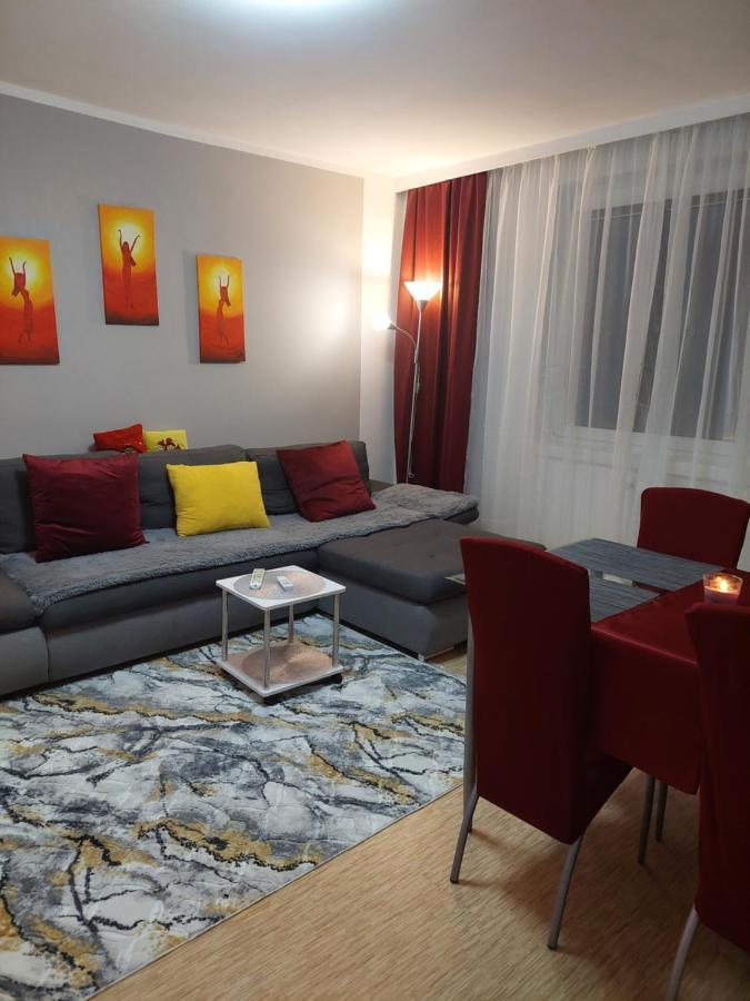 Nb Royal Apartment