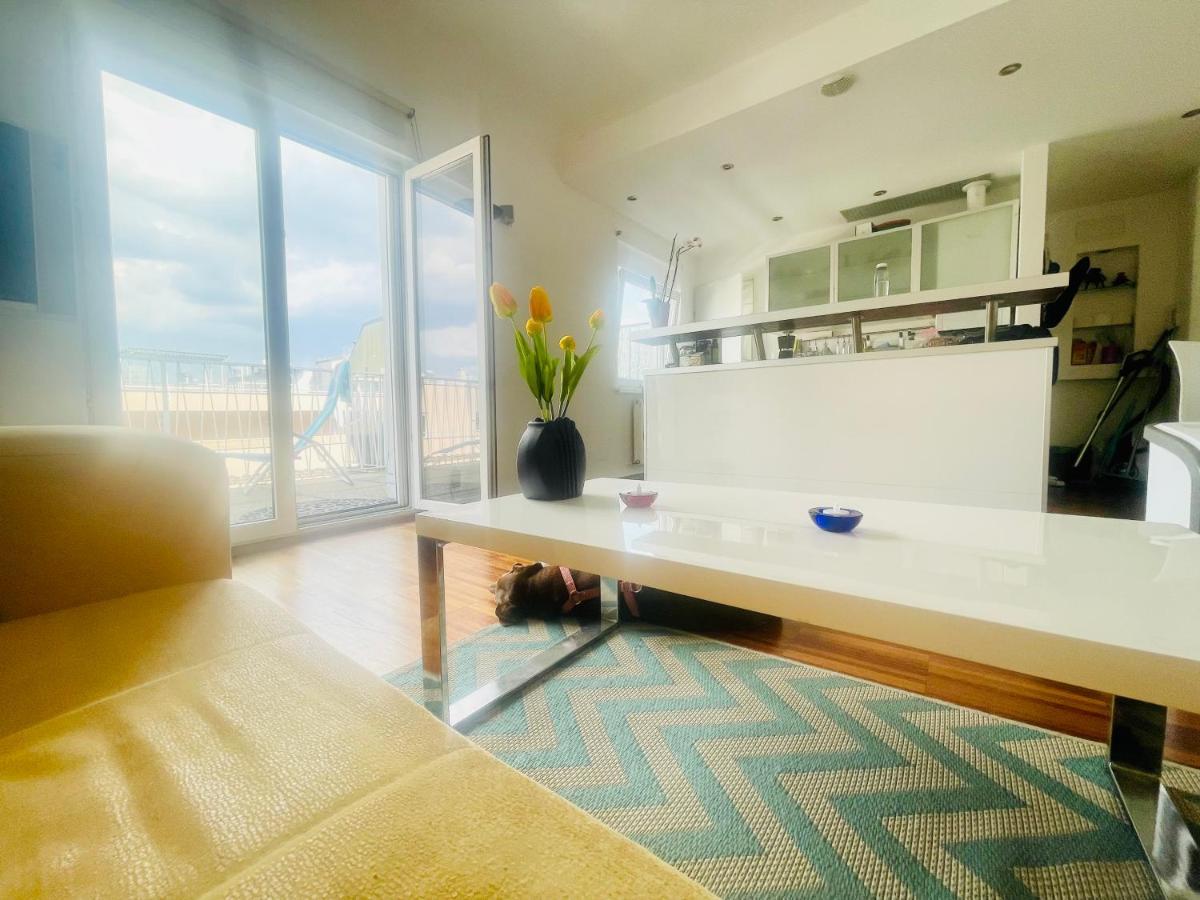 Cosy Flat With Huge Terrasse! Long Or Shortterm Vienna