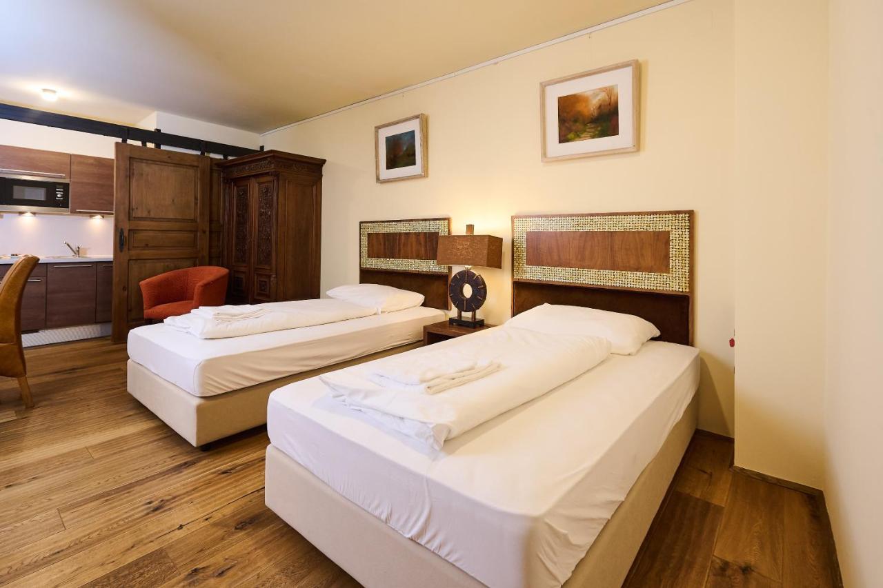 Art Sievering Apartment Vienna