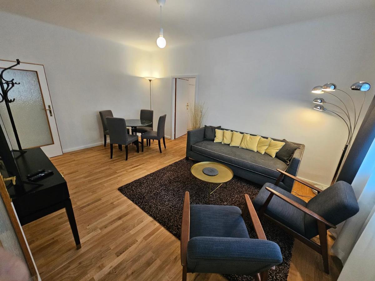 Yuki's Place - Design - Trade Fair - Wu Campus - Downtown - Subway Apartment Wien
