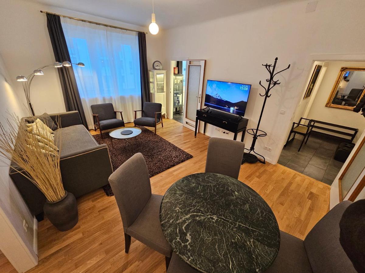 Yuki's Place - Design - Trade Fair - Wu Campus - Downtown - Subway Apartment Wien