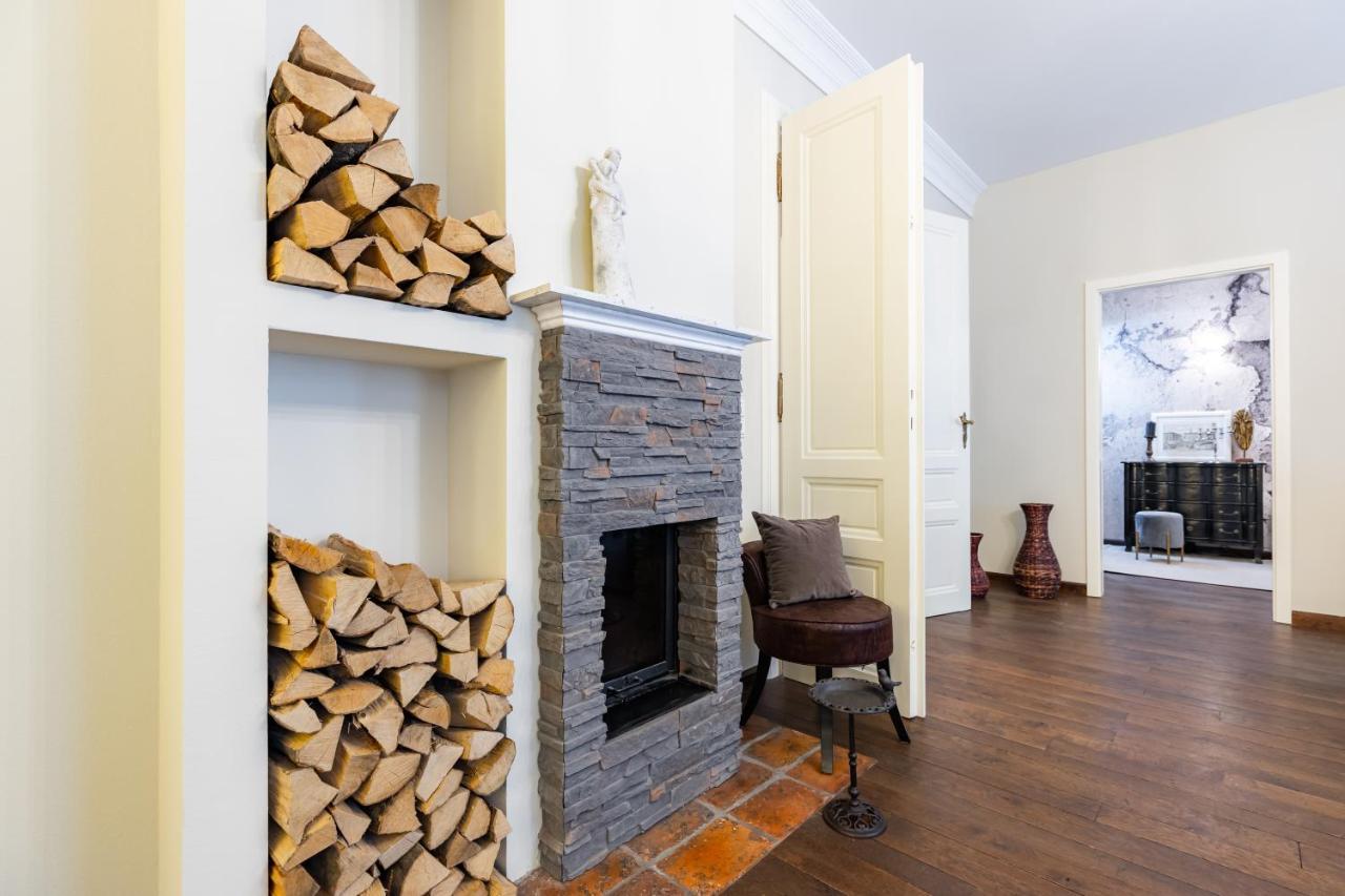 Luxury 2 Bedroom With King-size Beds Apartment *