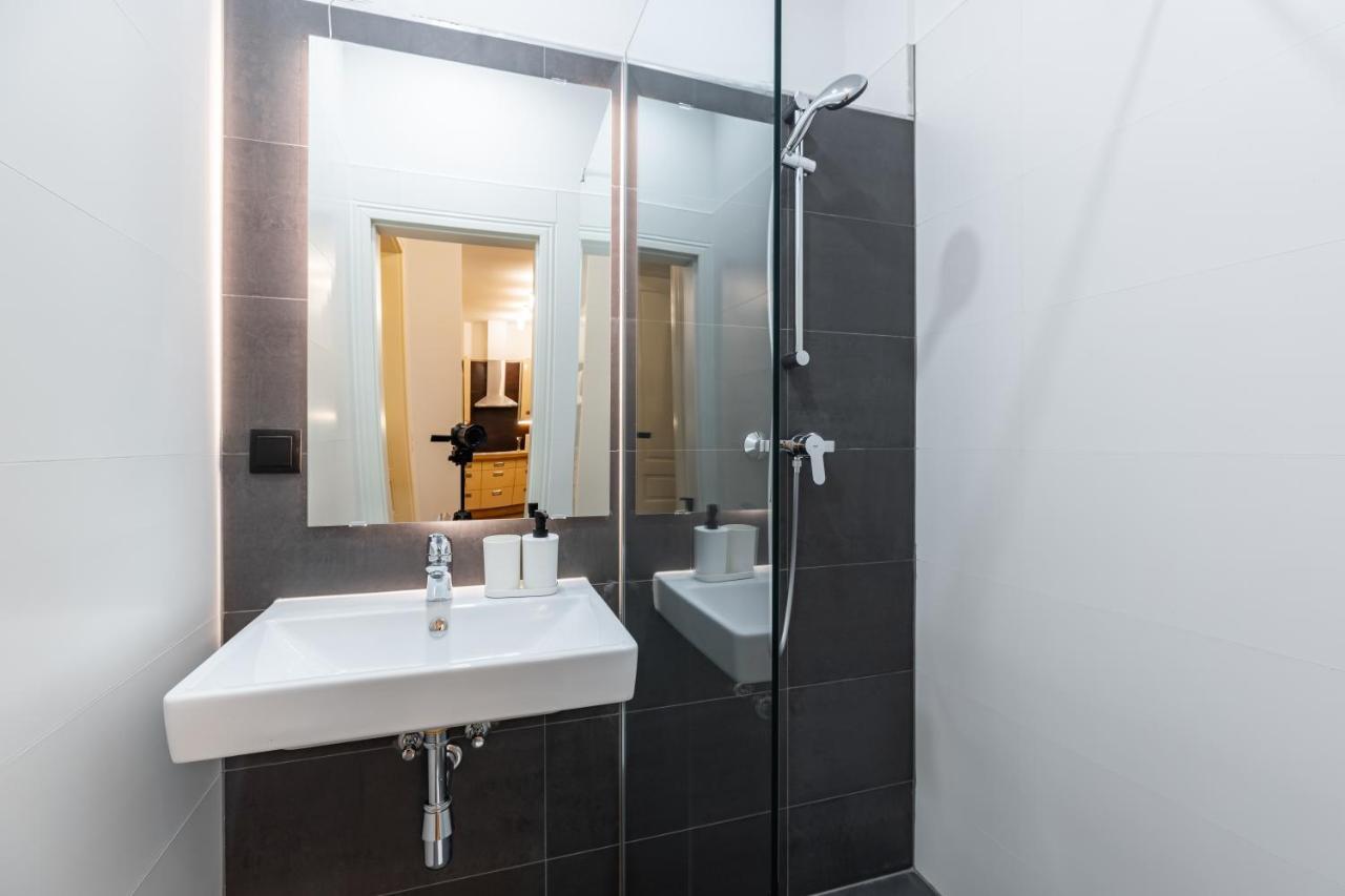 Luxury 2 Bedroom With King-size Beds Apartment