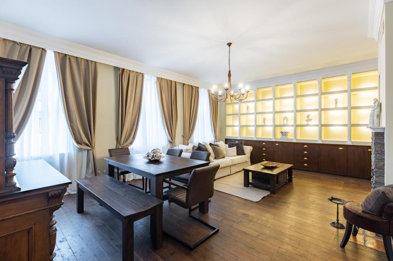 Apartment Luxury 2 Bedroom With King-size Beds *
