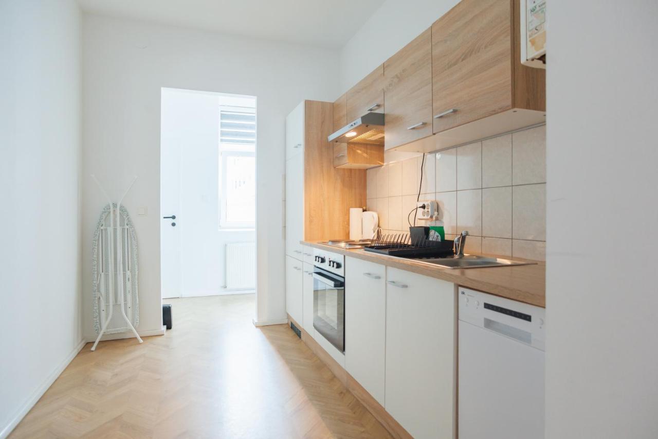 Malfatti Oasis With Coworking Space Apartamento *