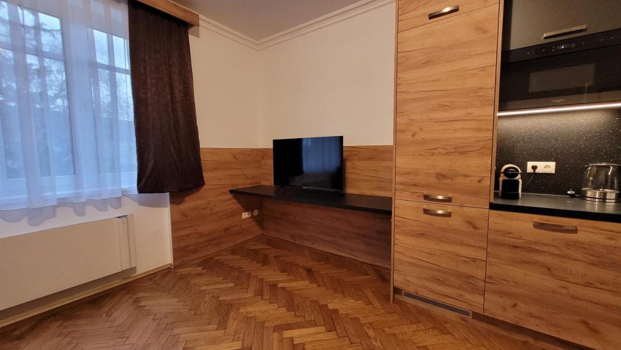 Premium Apartment *