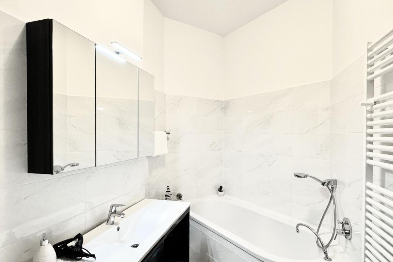 Spacious Penthouse In Favoriten Vienna