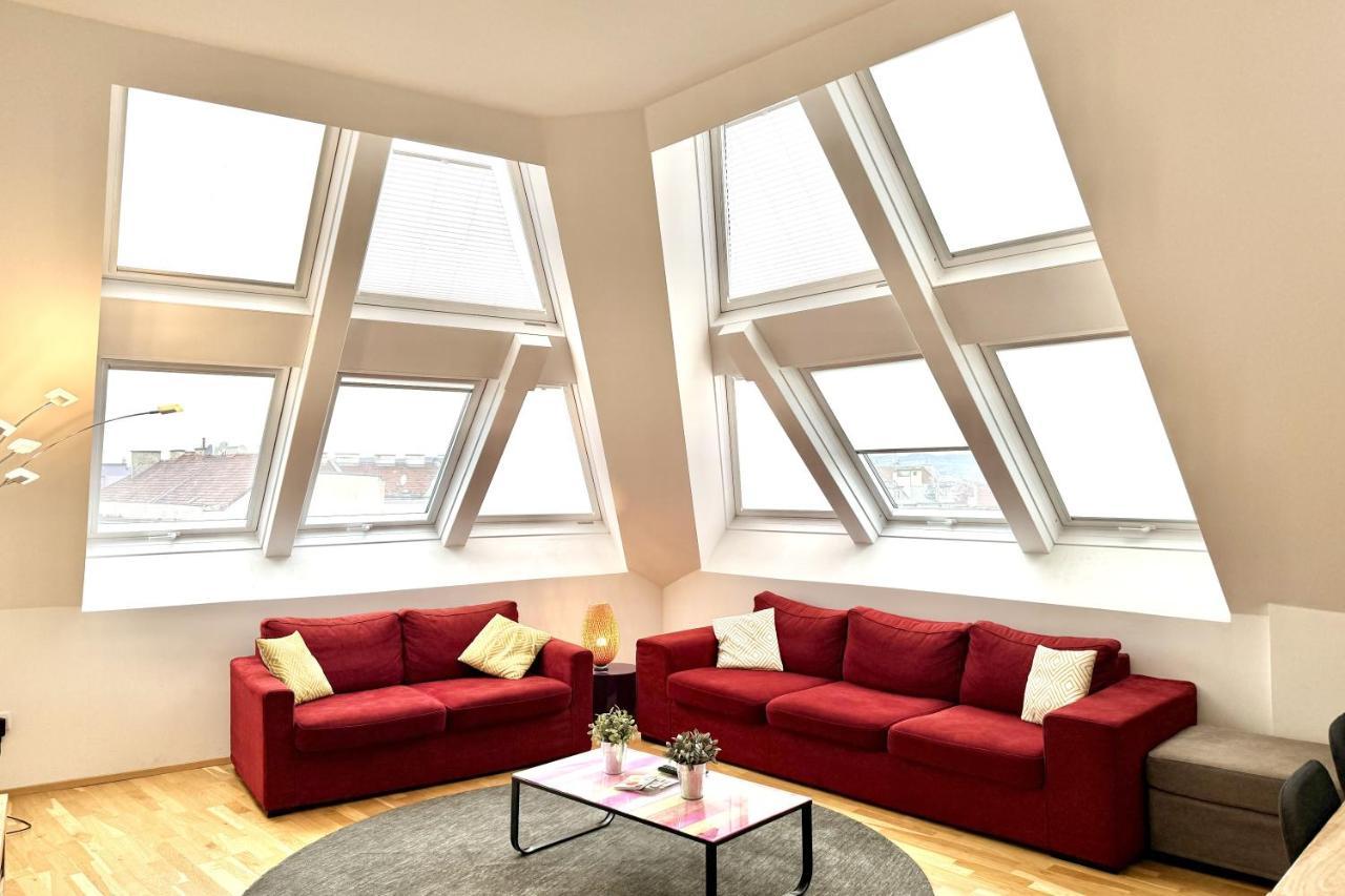 Spacious Penthouse In Favoriten Vienna