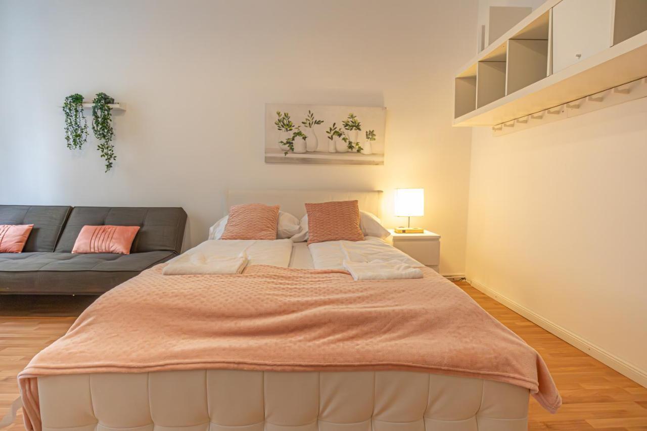 Cozy Center Retreat 2br Apt. Homelike Comfort Apartment Wien
