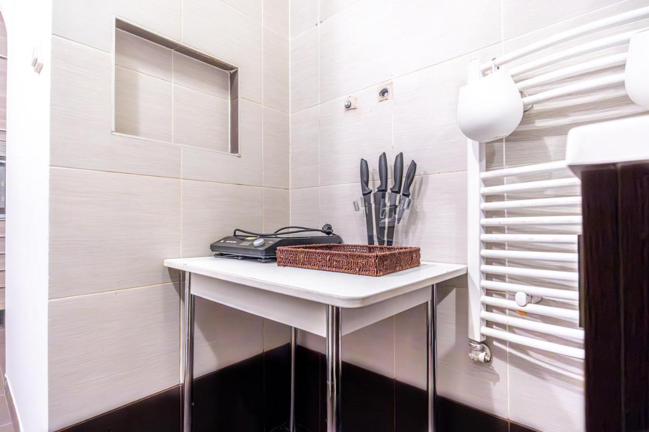Peaceful Getaway 2br With Shared Spaces Apartment *