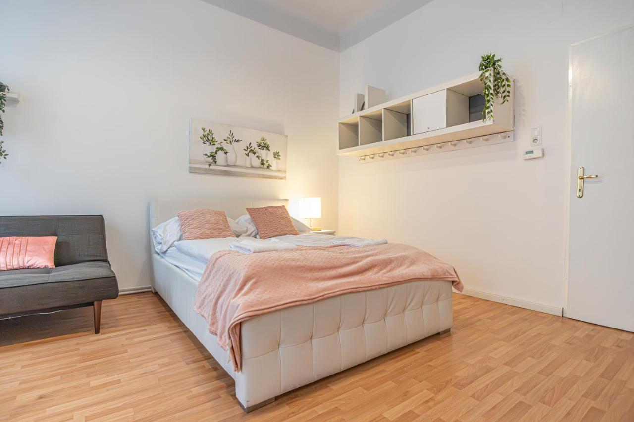 Apartment Peaceful Getaway 2br With Shared Spaces *