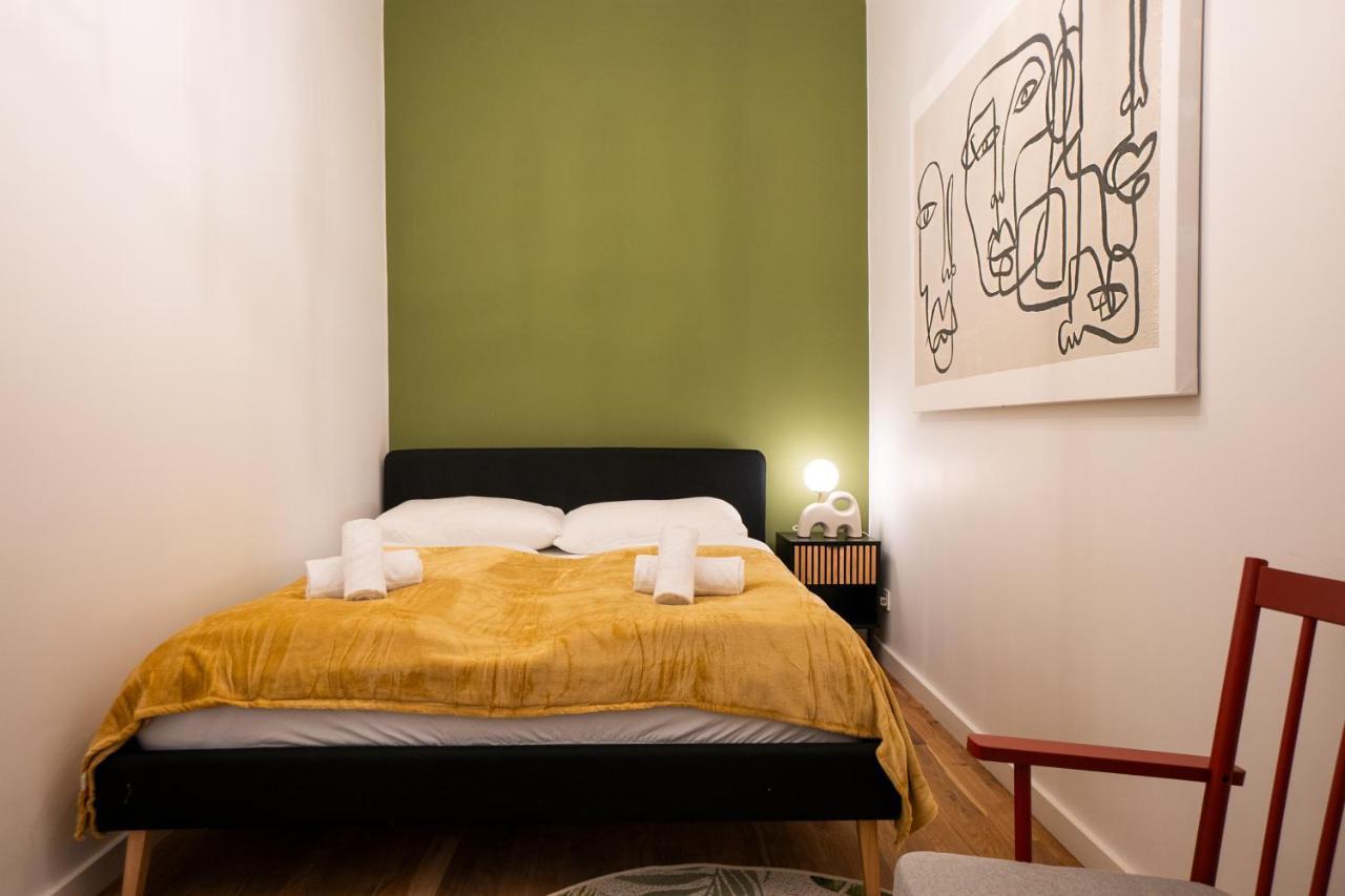 Apartment Fully Renovated 2-room *