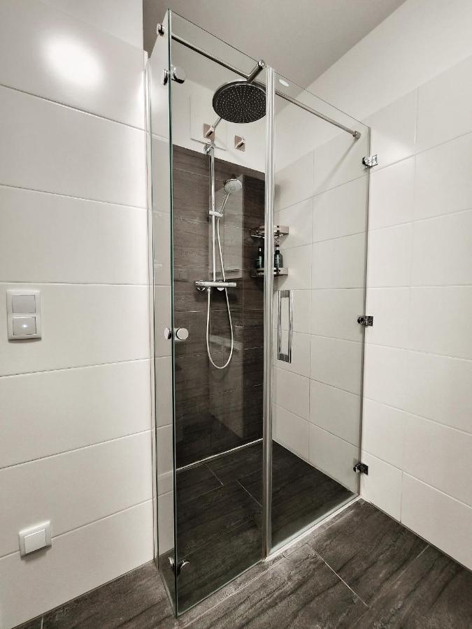 - Modern New Apartment, Old Danube * Vienna