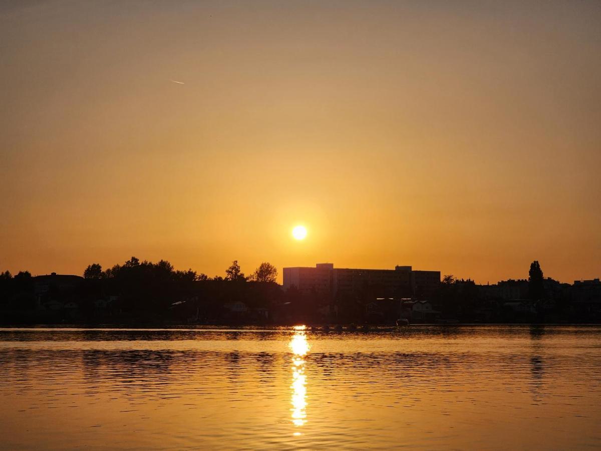 - Modern New Apartment, Old Danube Vienna