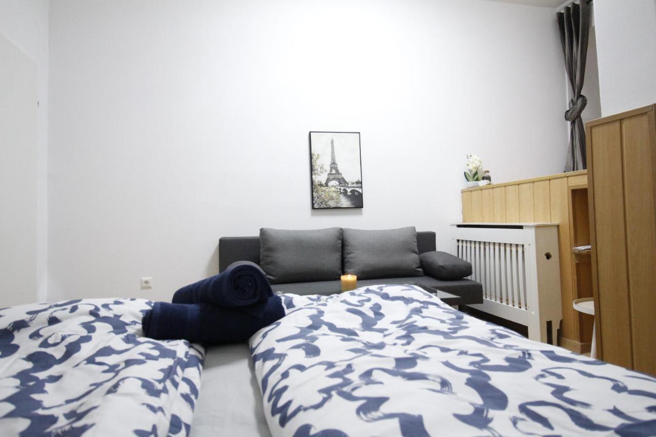 Comfort Triple Th Apartment *