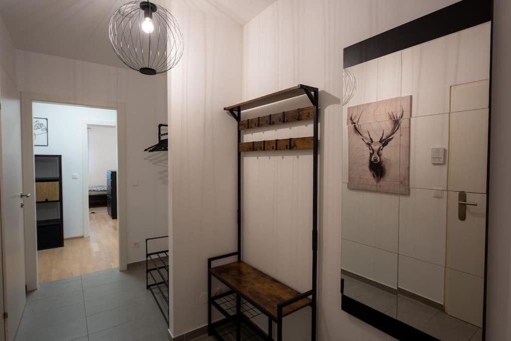 Apartment Huge Flat With Terrace & Parking And 3 Bed Vienna