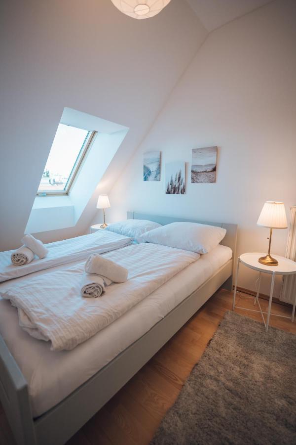 Stylish With Breathtaking Rooftop Views