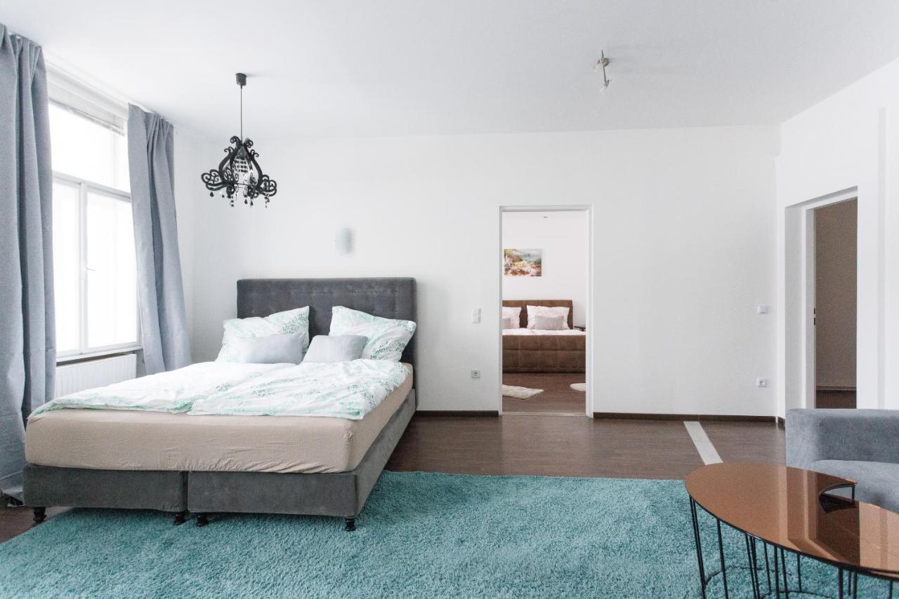 Central, Modern, Big Apartment Vienna