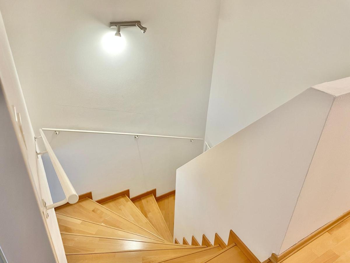 90 M2 Maisonette With Free Parking * Vienna