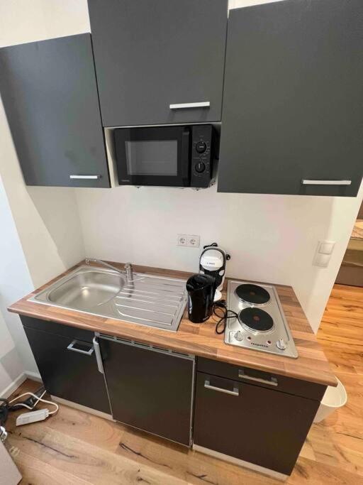 Apartment Rrooms Smart A *