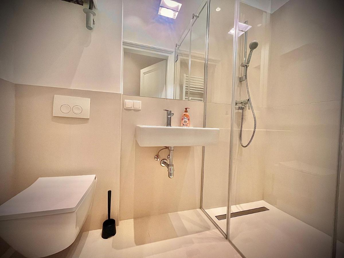 Apartment Wiedner Vienna