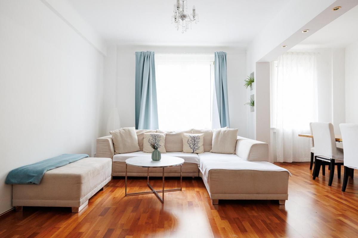 Operastreet City-center Premium Apartment *