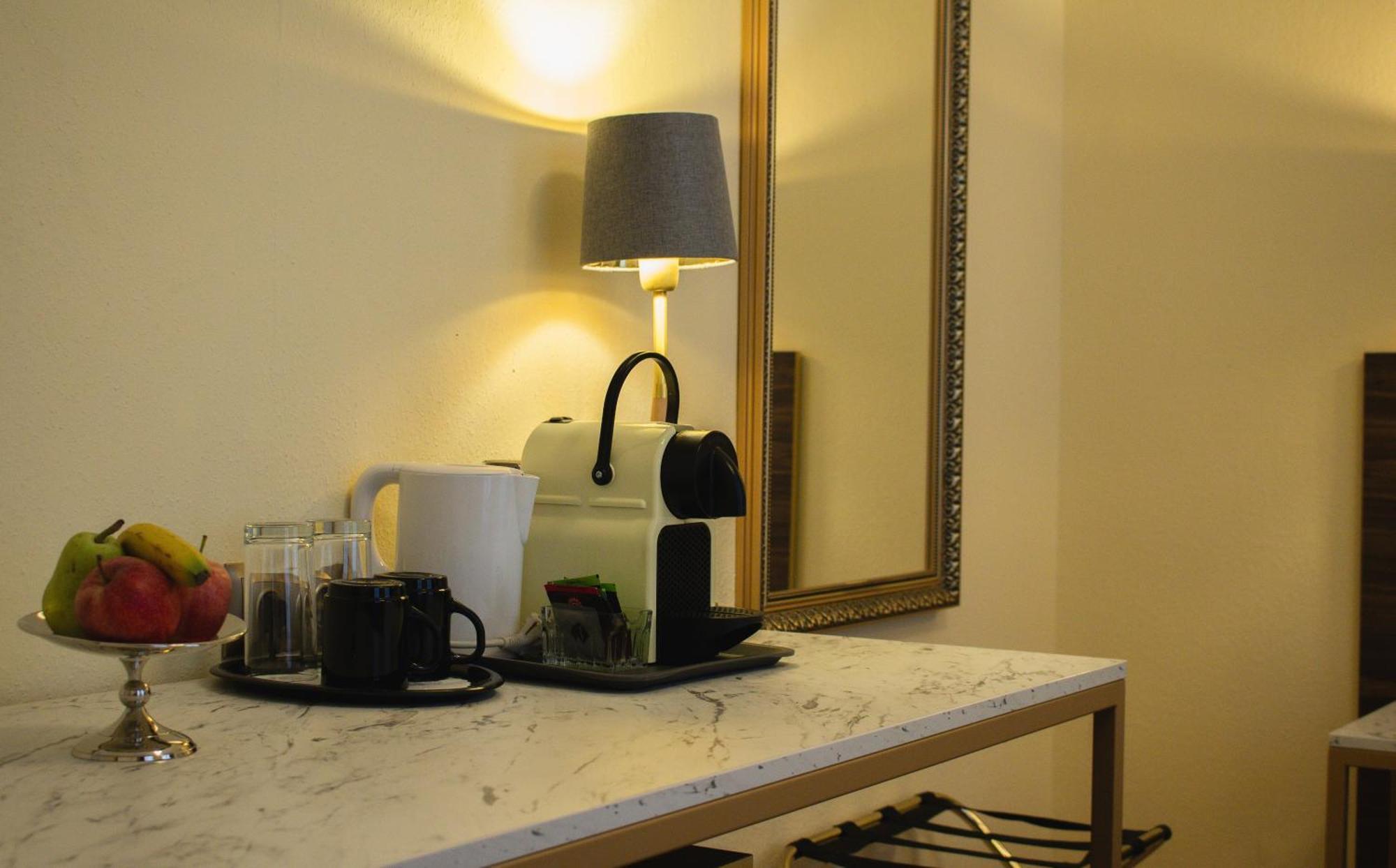 Hotel City 4*