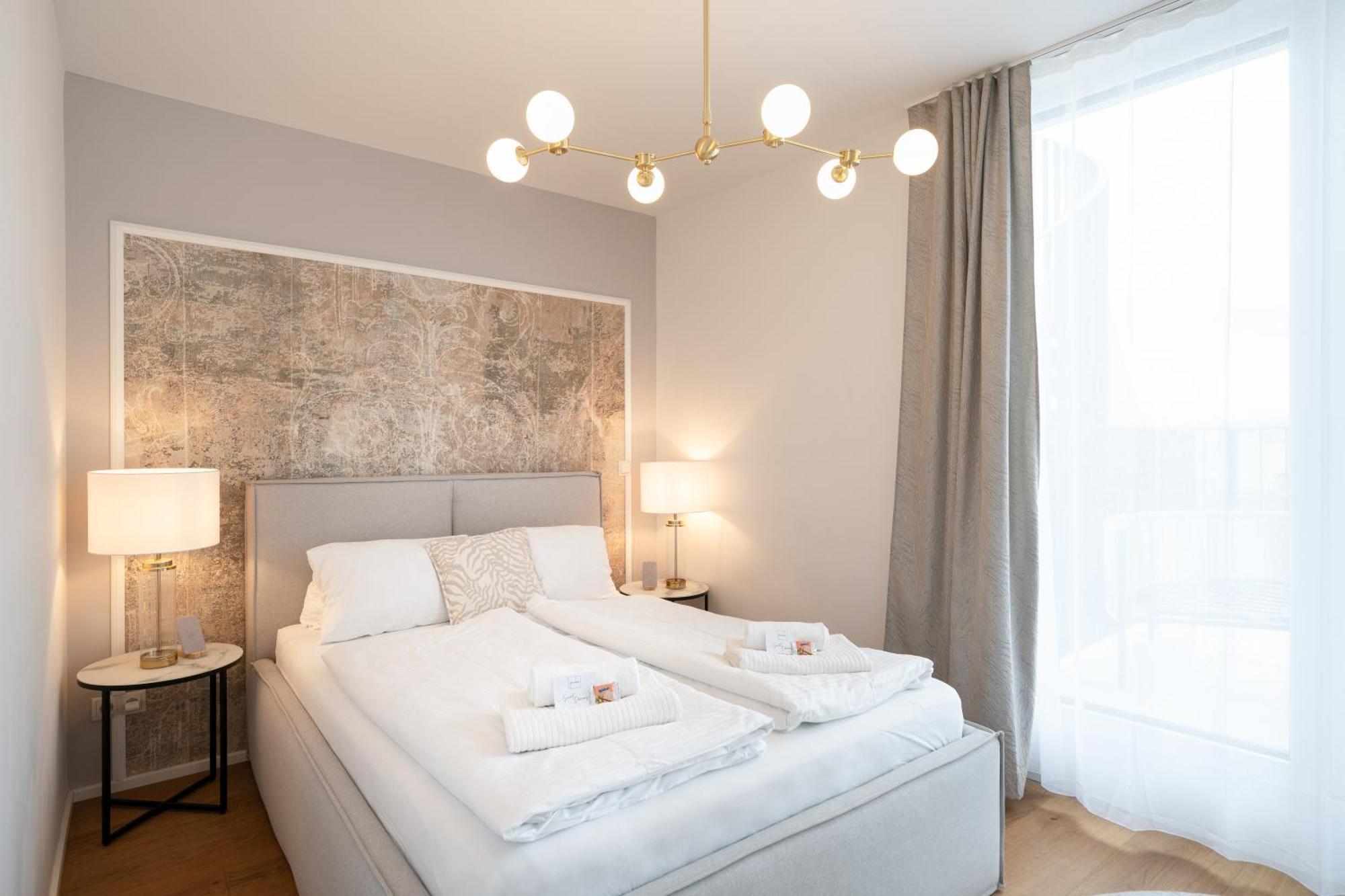 Heights Premium Viena
