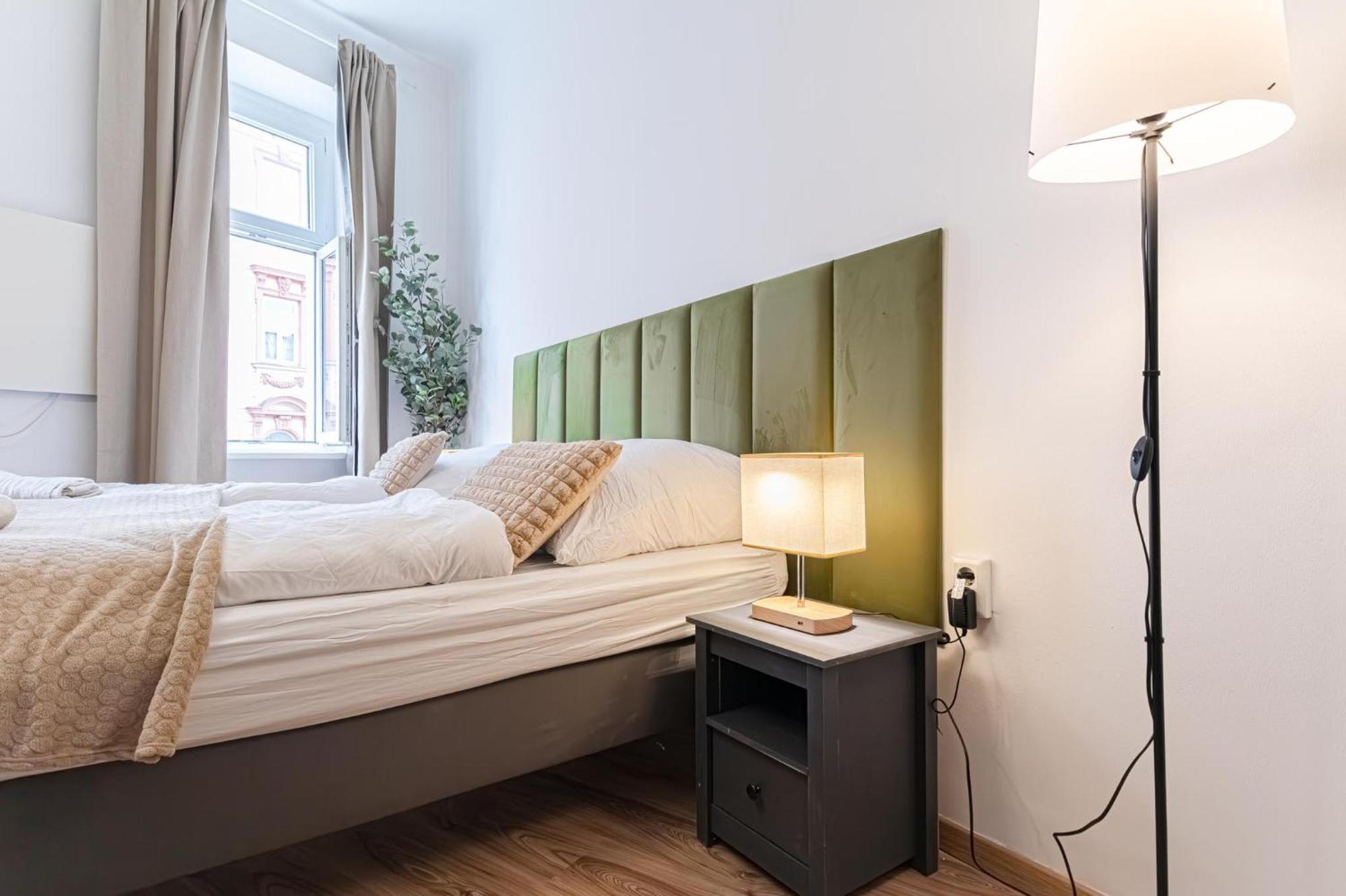 Comfortable 1 Bedroom In Prime Location Wien