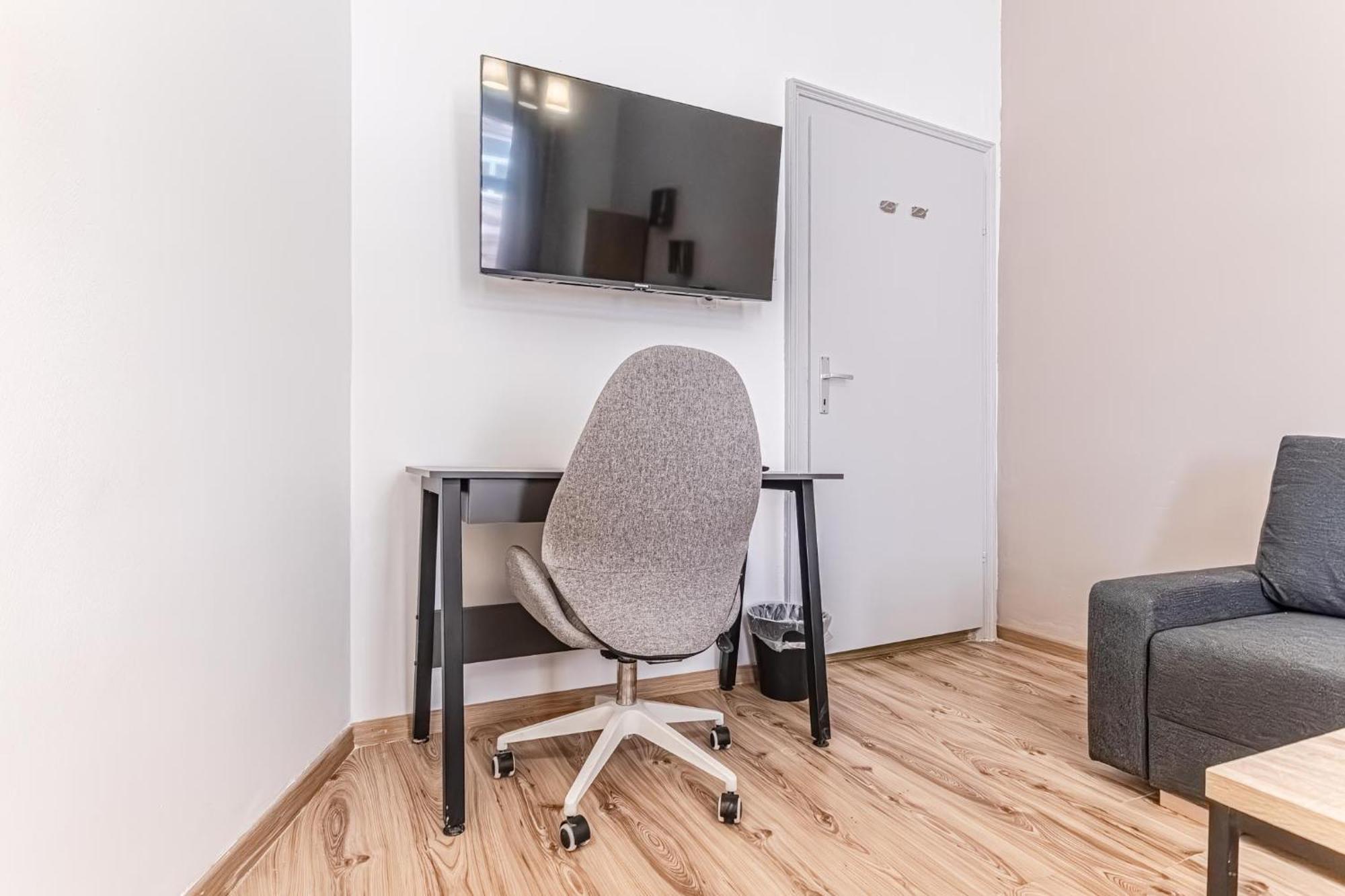 Appartamento Comfortable 1 Bedroom In Prime Location *