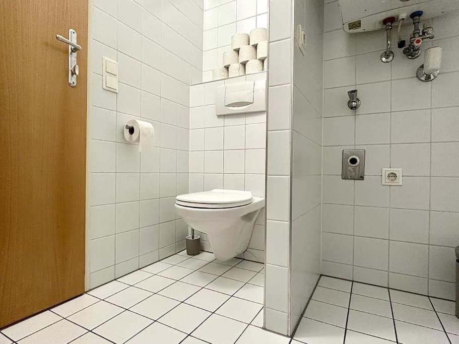 Chic - Quiet Area - Next To Hospital Apartment