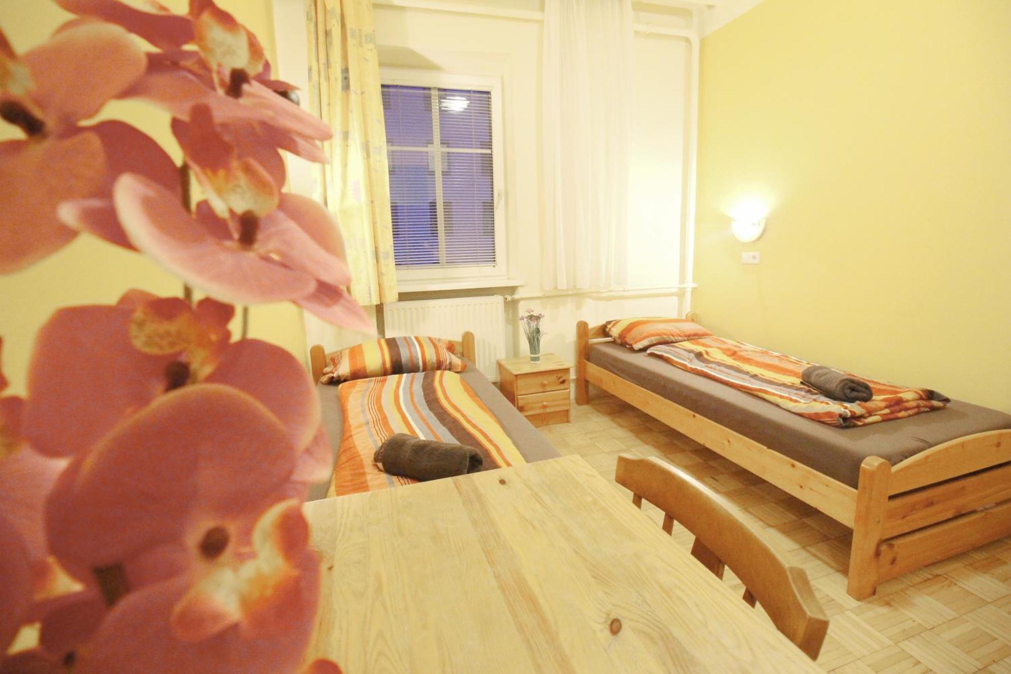 Double In Hutteldorfer Strasse Area Privatunterkunft Wien