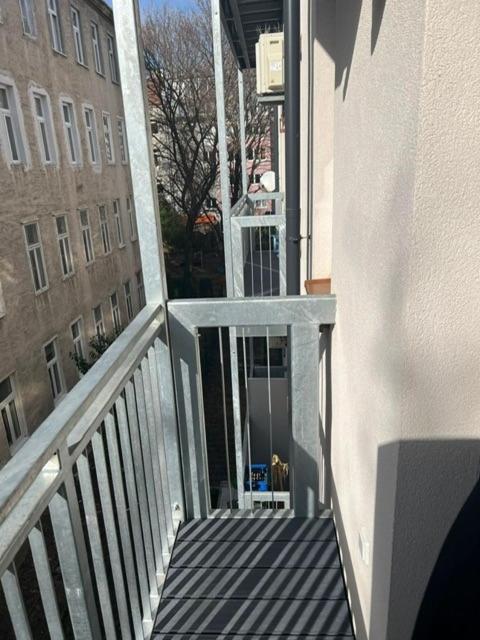 New Westbahnhof Apartment Vienna