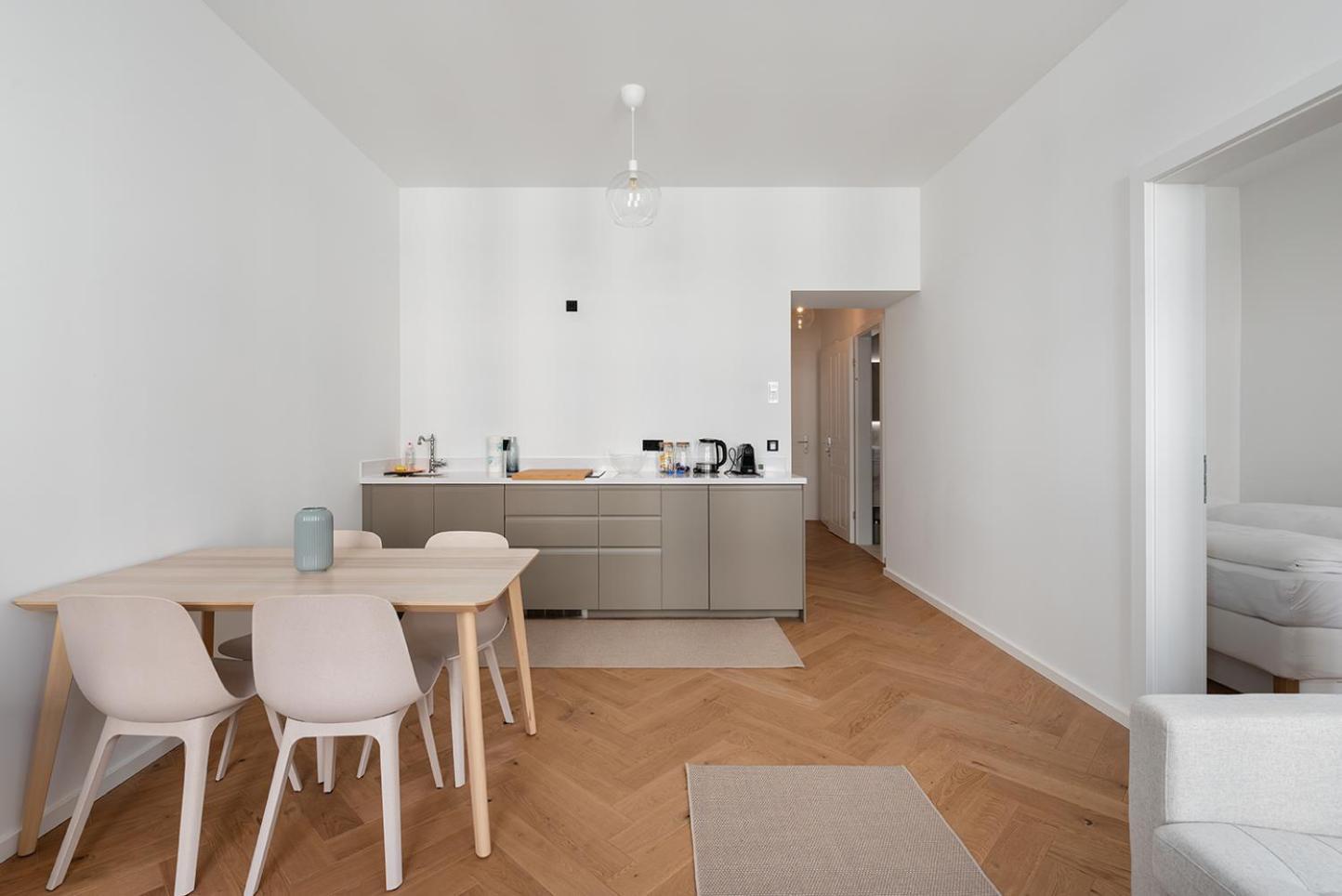Modern Wohnen Im Renovierten Stil-altbau Apartment