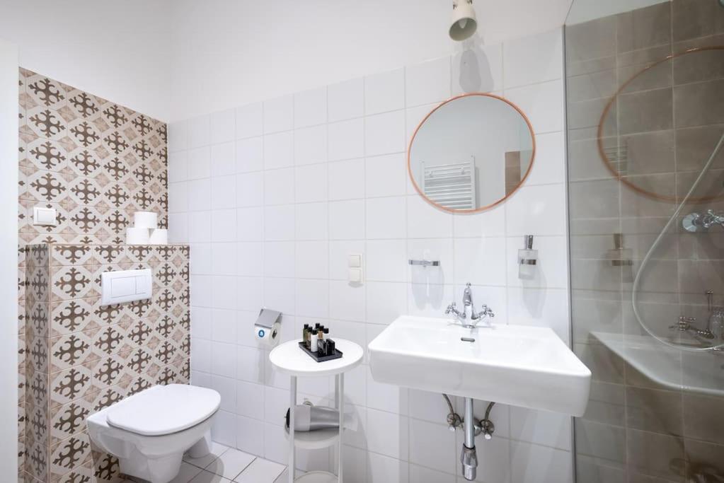 Sleek 1br Flat Near Center By Hm Apartamento *