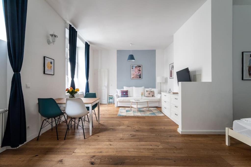 Chic Near Metro & Center By Hm Apartment Vienna