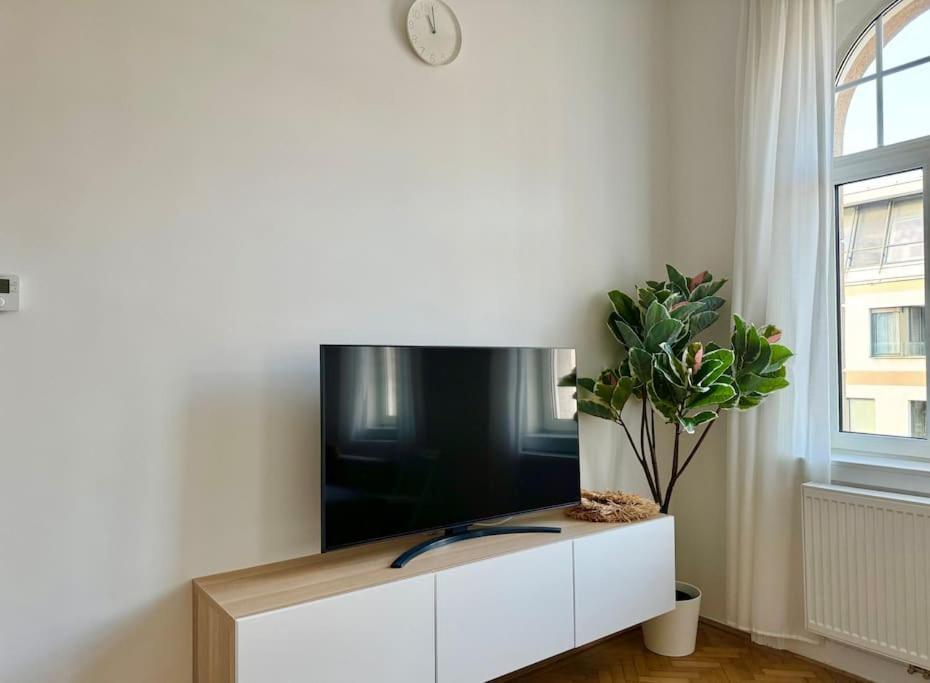 Apartment Classy 60 M2 - Free Parking Vienna