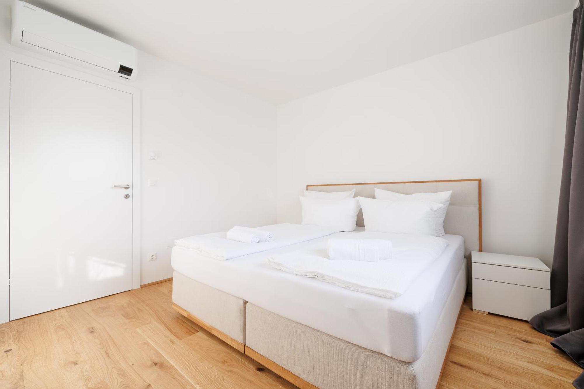 Symphony 42 - Modern Loft With Terrace And Grill In Location * Vienna