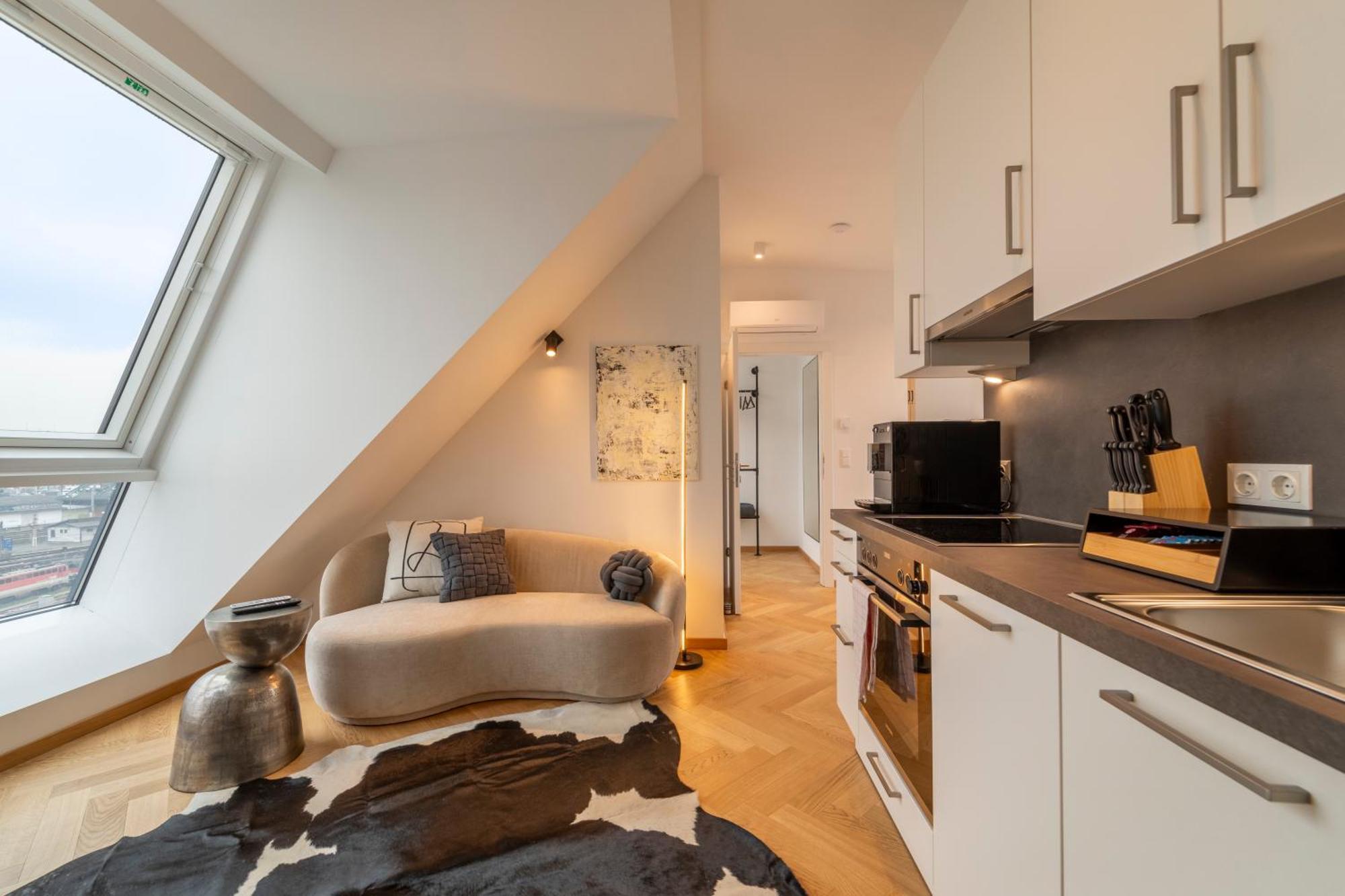 Premium Mit Privatem Balkon I Levestate Apartment *