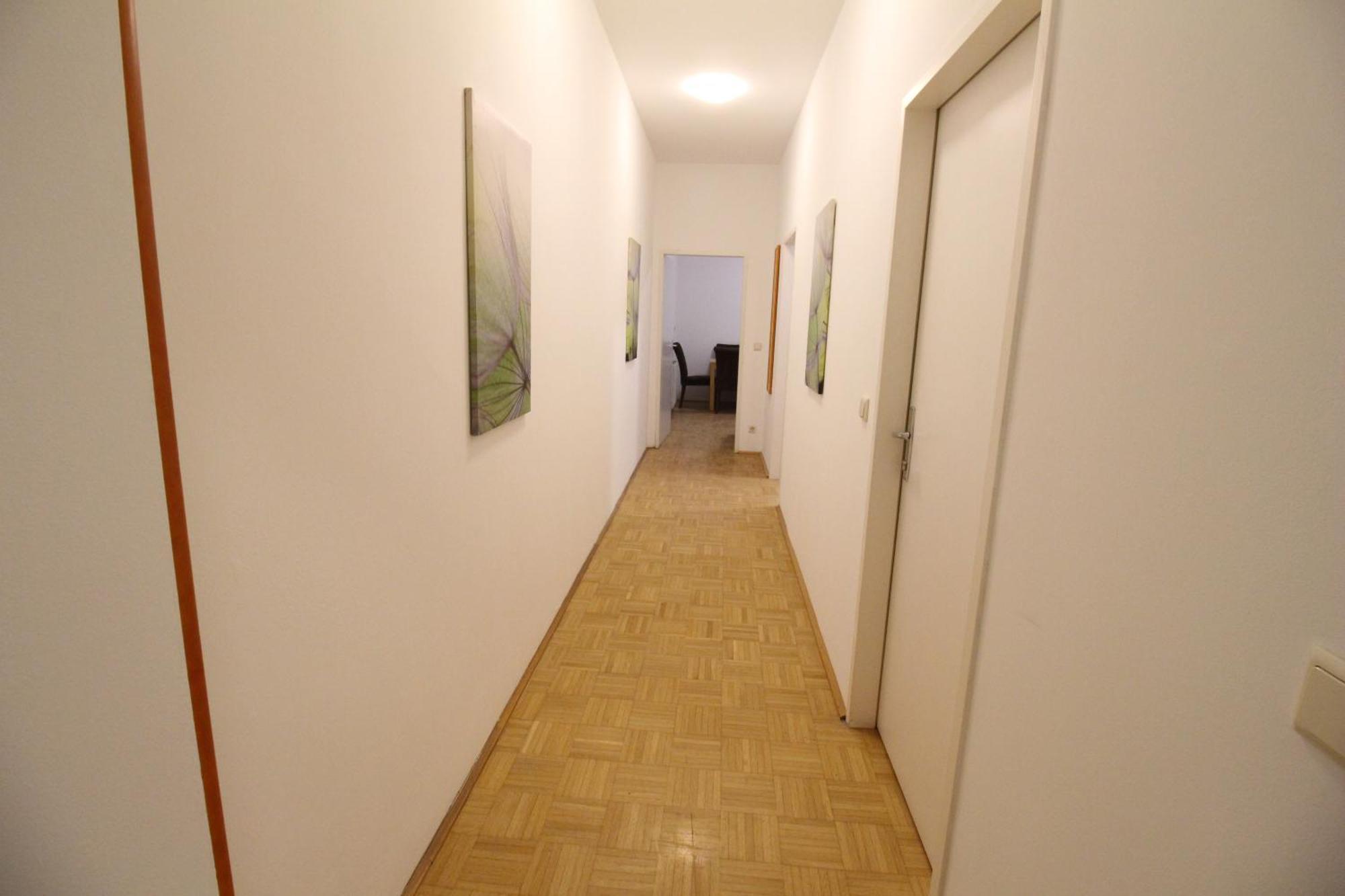 Zx Quad In Meidling * Vienna