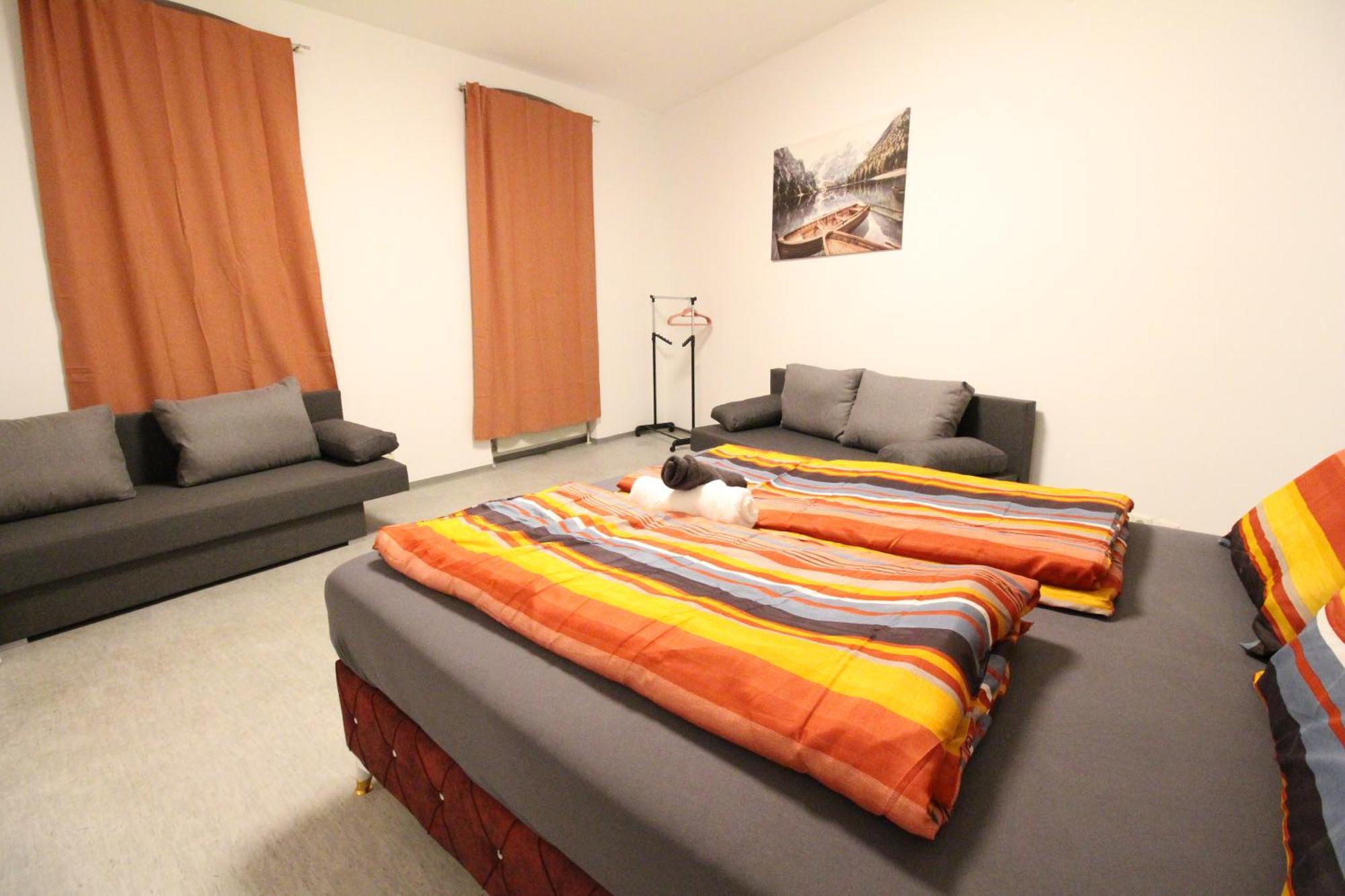 Zx Quad In Meidling Homestay Vienna