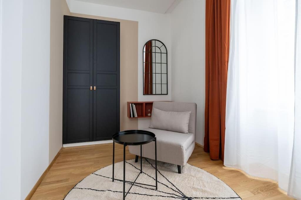 Apartment Artful 1br Suite, Nearby By Hm