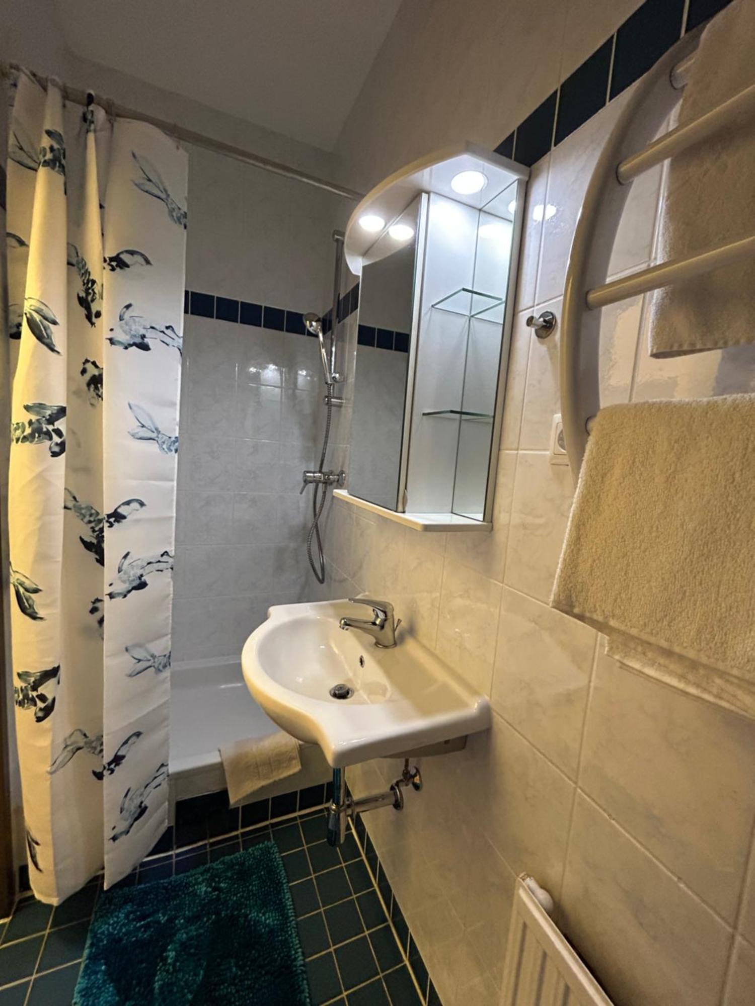 Reiner 12 Apartment *