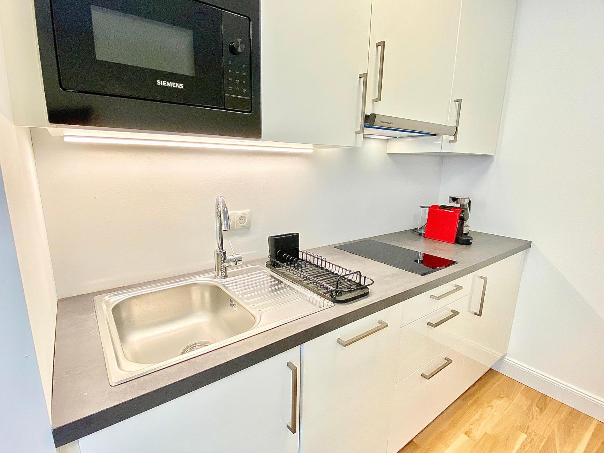 Apartment Steiner Residences Rembrandt