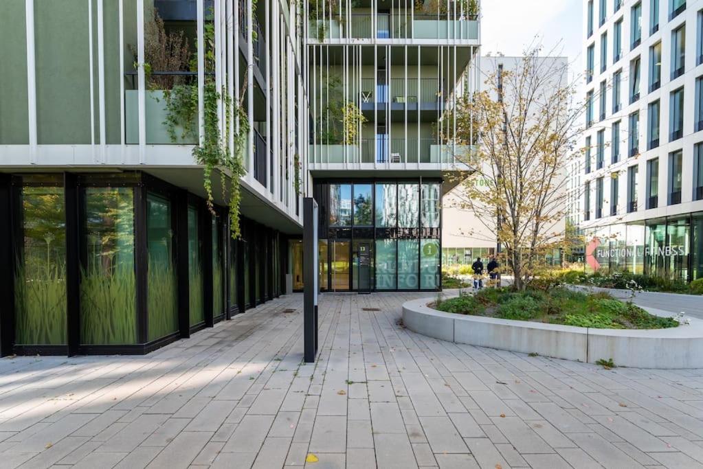Smart With Terrace By Hm Apartment